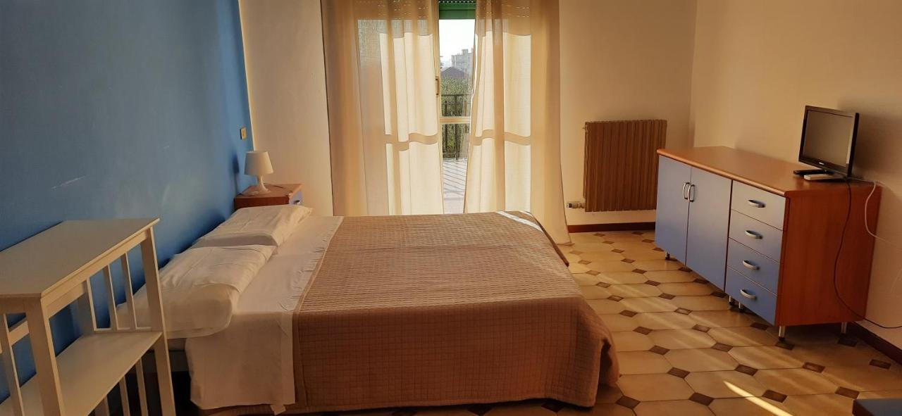 Il Borgo Degli Ulivi Resort Pietra Ligure Exterior photo